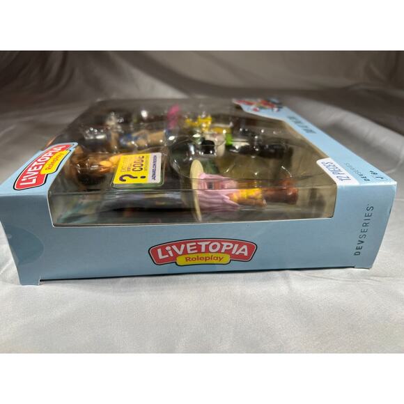Livetopia Roleplay Day At The Zoo Virtual Code Action Figures Set DevSeries NEW - Picture 5 of 12